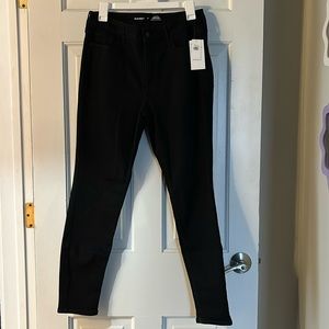 NWT Old Navy high rise rockstar super skinny jeans